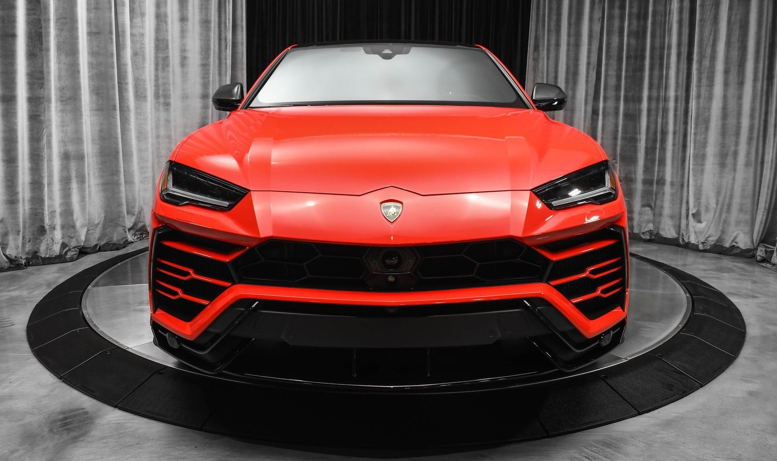 2019 Lamborghini Urus